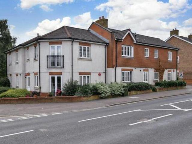House for sale in Woodmancote, Horsham