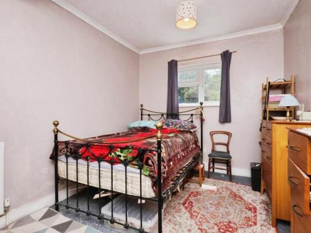 Flat for sale in Eastbourne, East Sussex