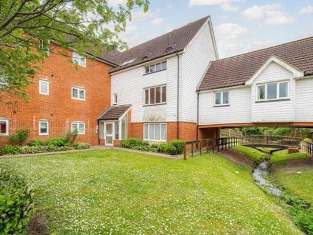 House for sale in Kennington Lees, Bridgefield