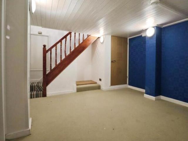 Flat for sale in Penylan, Falcon Lodge