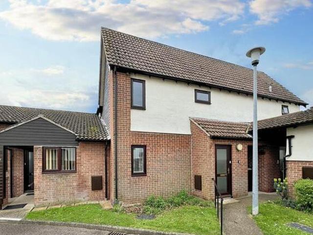 House for sale in Lyons, Greater London
