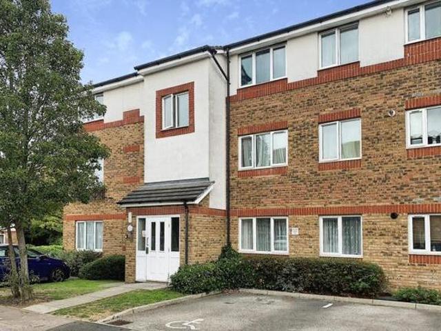 House for sale in Lyons, Greater London