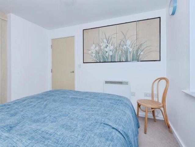 Flat for sale in Syston, Elmfield