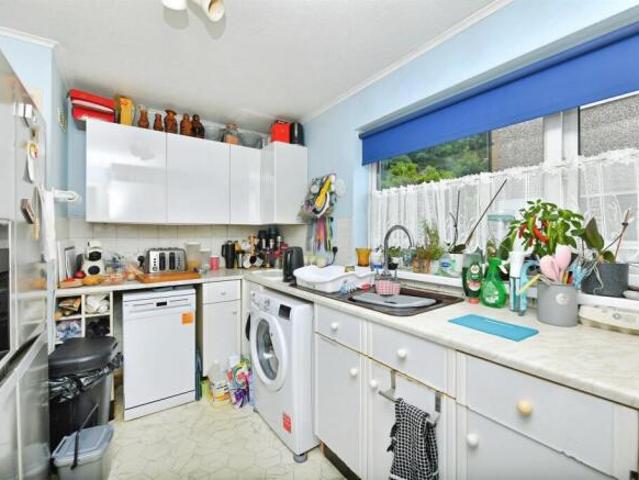 Flat for sale in Mount Wise