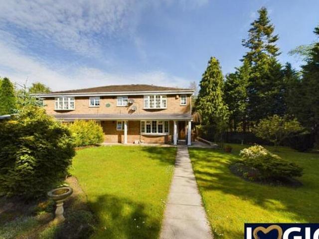 House for sale in Pontefract, West Yorkshire