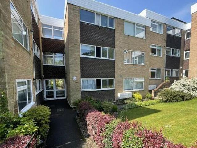 House for sale in Potters Bar