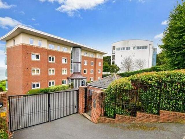 House for sale in Luccombe, Shanklin