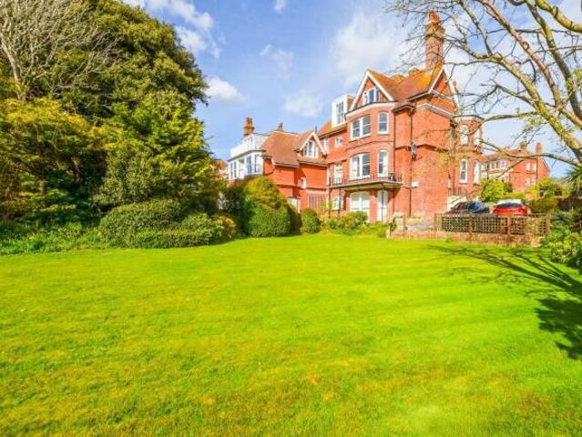 Flat for sale in Eastbourne, East Sussex