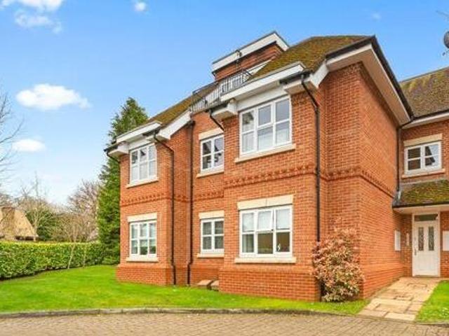 House for sale in Red Hill, Surrey