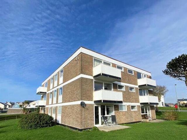 House for sale in Tywyn, Wales