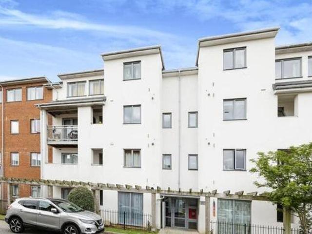 House for sale in Willesborough, Bridgefield