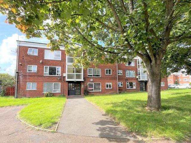 House for sale in Woodloes Park, Warwick