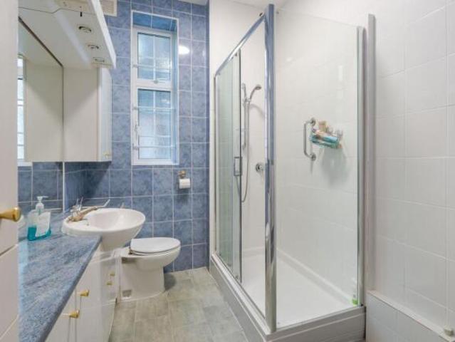 Flat for sale in The Slade, Oxfordshire