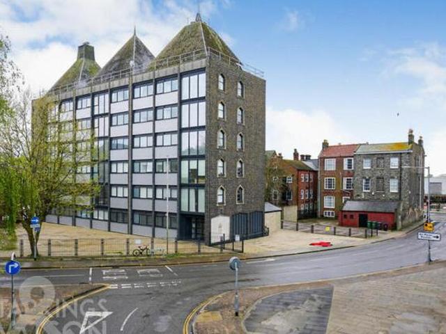 House for sale in Finsbury, Lyons