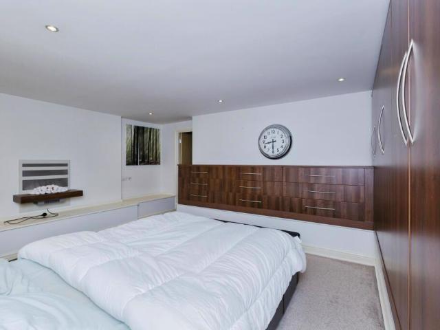 Apartment for rent in Highfields, Old Wharf