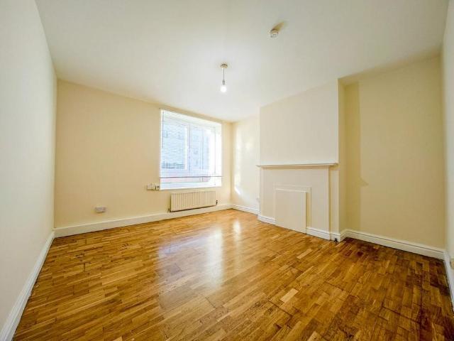 Apartment for rent in Glyndon, Shooters Hill
