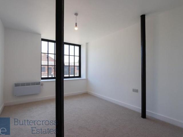 Apartment for rent in New Town, Alverton
