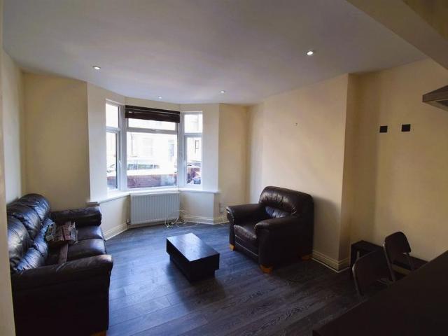Apartment for rent in Wales