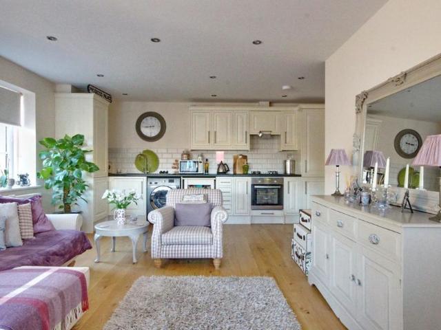 Apartment for rent in Spring Vale, Hampshire