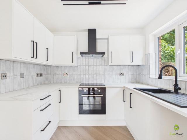 Apartment for rent in Crayford, Greater London