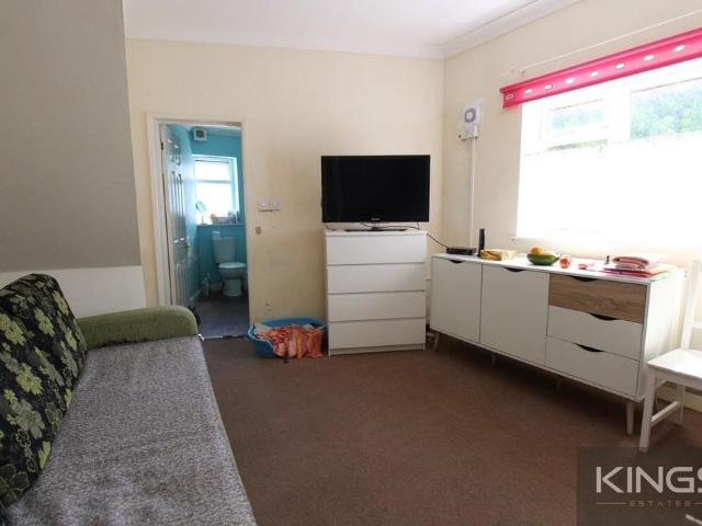 Apartment for rent in St Denys, City Of Southampton