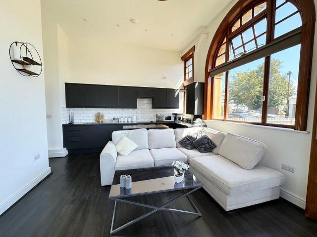 Apartment for rent in Central, Heathlands