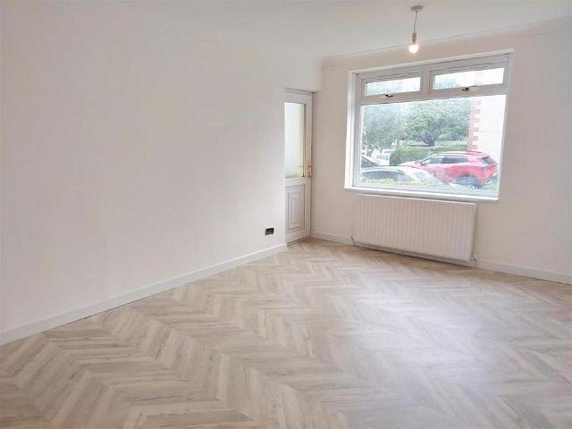 Apartment for rent in Budhill, Scotland