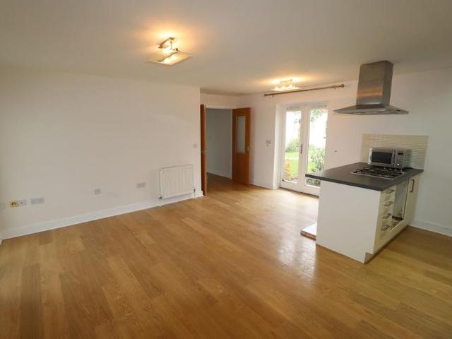 Apartment for rent in Navestock Side, Essex