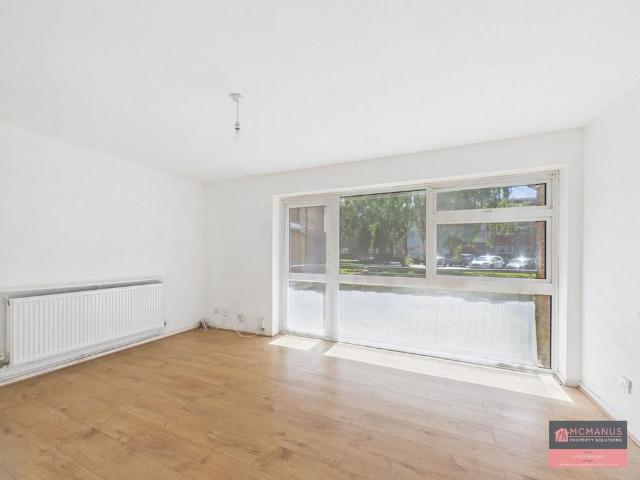 Apartment for rent in Fishers Green, Shephall