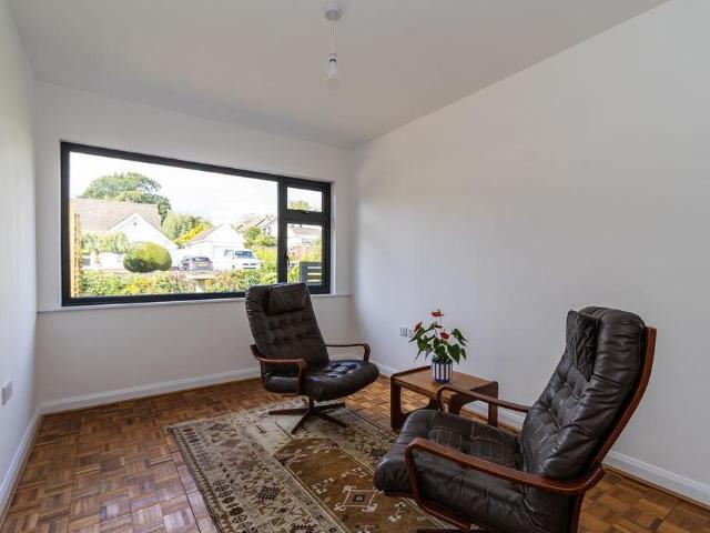Apartment for rent in Penarth, Wales