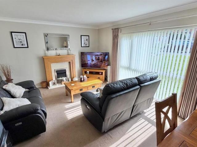 Apartment for rent in Four Oaks, West Midlands