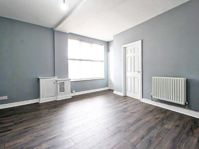 Apartment for rent in Coseley, West Midlands