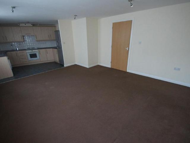 Apartment for rent in Rossmore, Cheshire