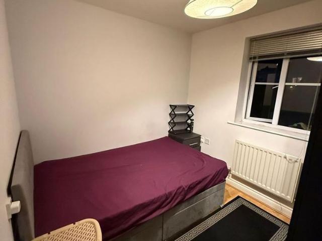 Apartment for rent in Westwood Park, West Yorkshire