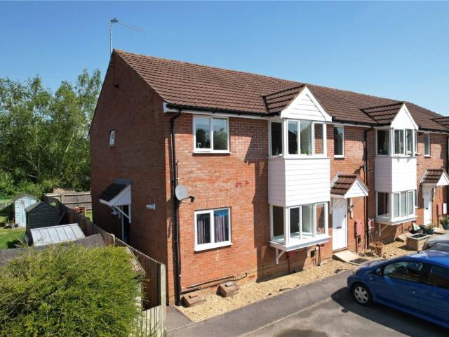 Apartment for rent in Westborough, Surrey