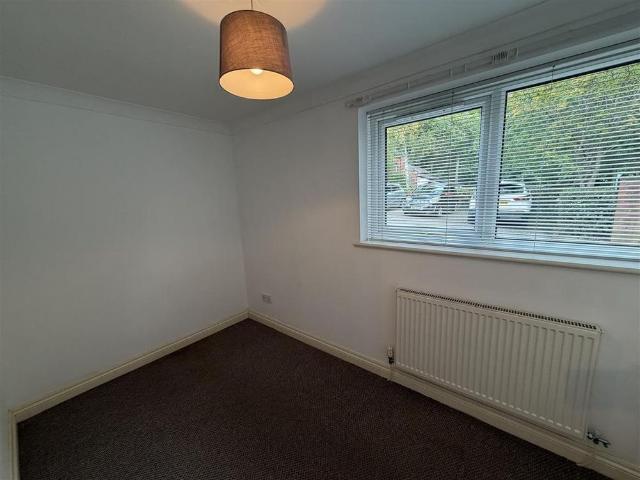 Apartment for rent in Higher Poynton, Poynton