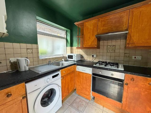 Apartment for rent in West Heath, Greater London