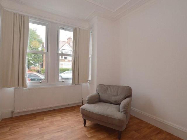 Apartment for rent in Lane, Greater London