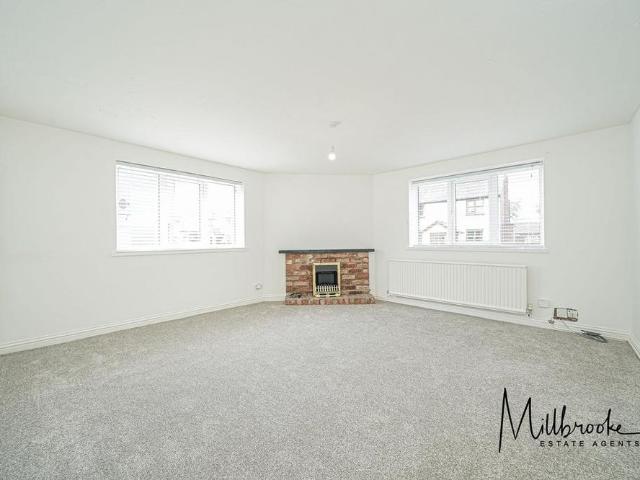 Apartment for rent in Higher Green, Wigan
