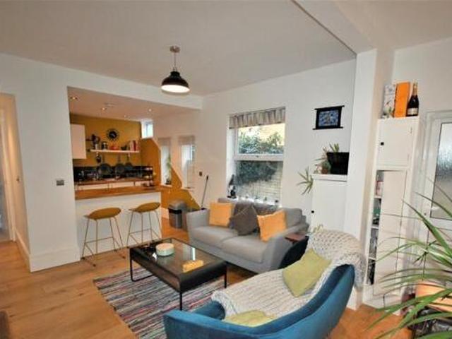 House for rent in Lyons, Greater London