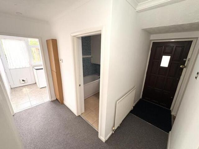 Maisonette for rent in Eastern Green, West Midlands