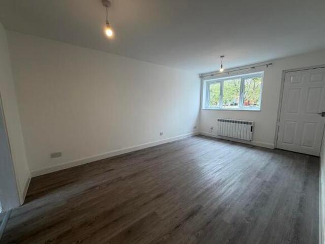 Maisonette for rent in Stantonbury, Milton Keynes