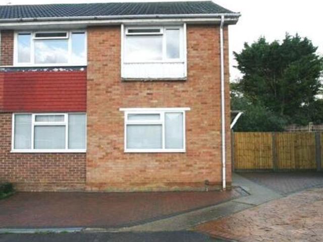 House for sale in London Borough of Hounslow, Feltham