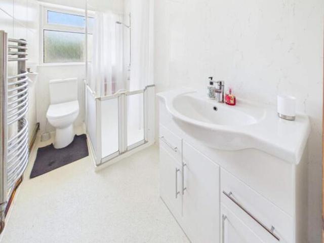 Maisonette for sale in Rhiwbina, Wales
