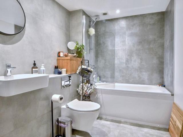 Duplex for sale in Dartmouth Park