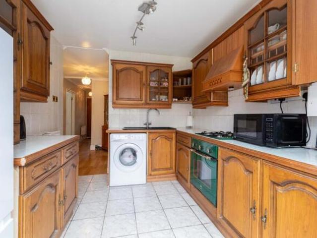 Maisonette for sale in Cippenham, Slough