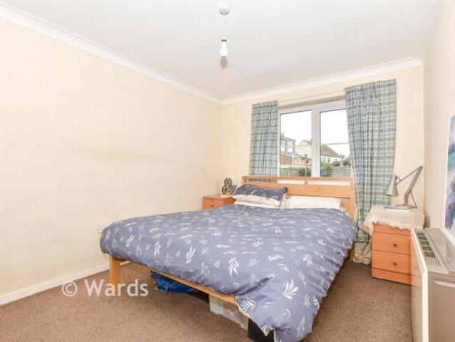 Maisonette for sale in Bourne Vale, Kent