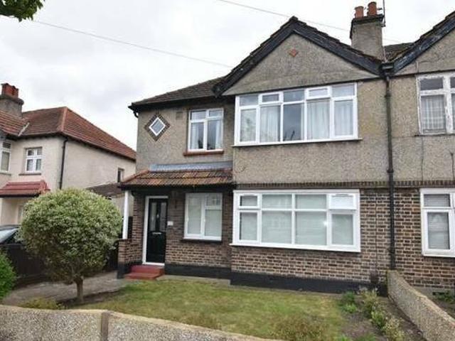 House for rent in Surrey
