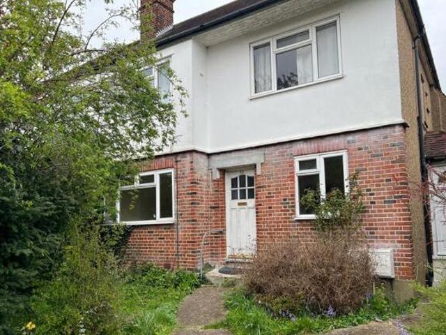 House for sale in Pinner, Greater London
