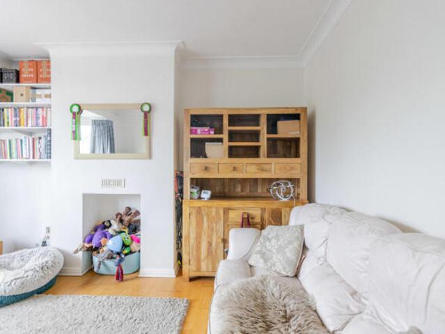 Maisonette for sale in North Watford, Hertfordshire